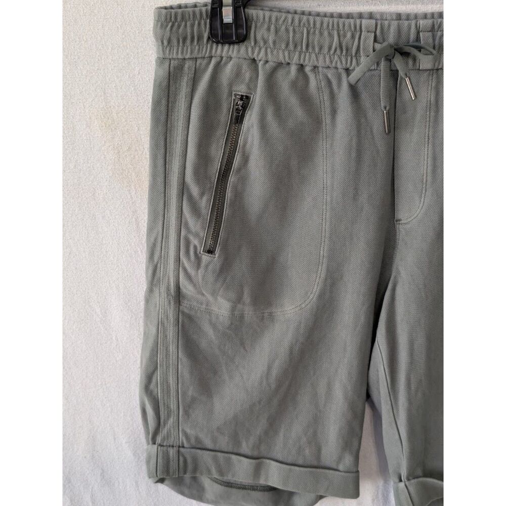Athleta Farallon 9" Bermuda Shorts w/ Draw String Green Women's Size 4 - Picture 2 of 9